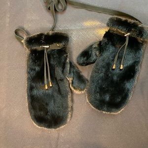 Mink Fur Mittens